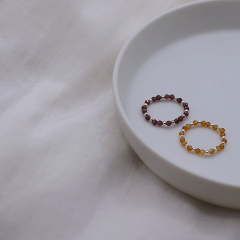 石榴石銀珠彈性珠戒 S925