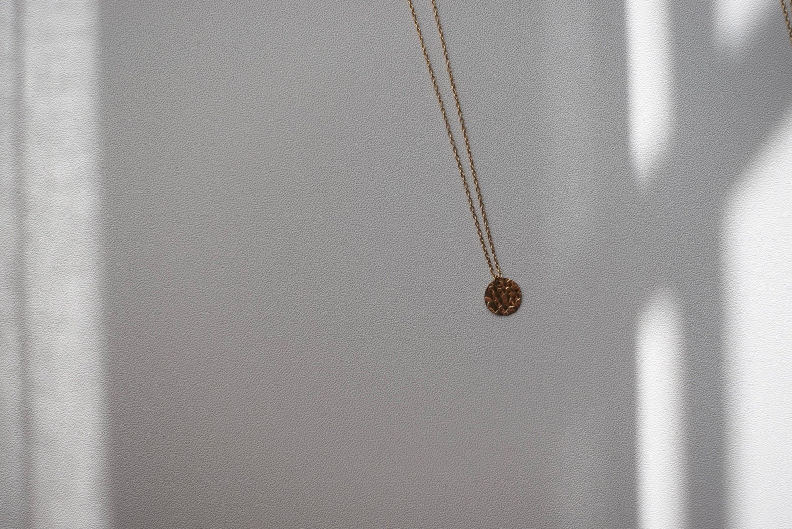 垂面圓片項鍊 14KGF