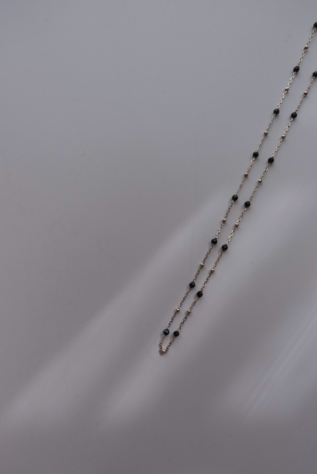 黑尖晶石間隔圓珠項鍊 S925