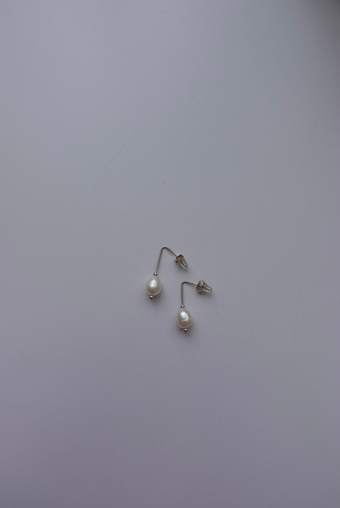 橢圓珍珠銀珠耳環 S925