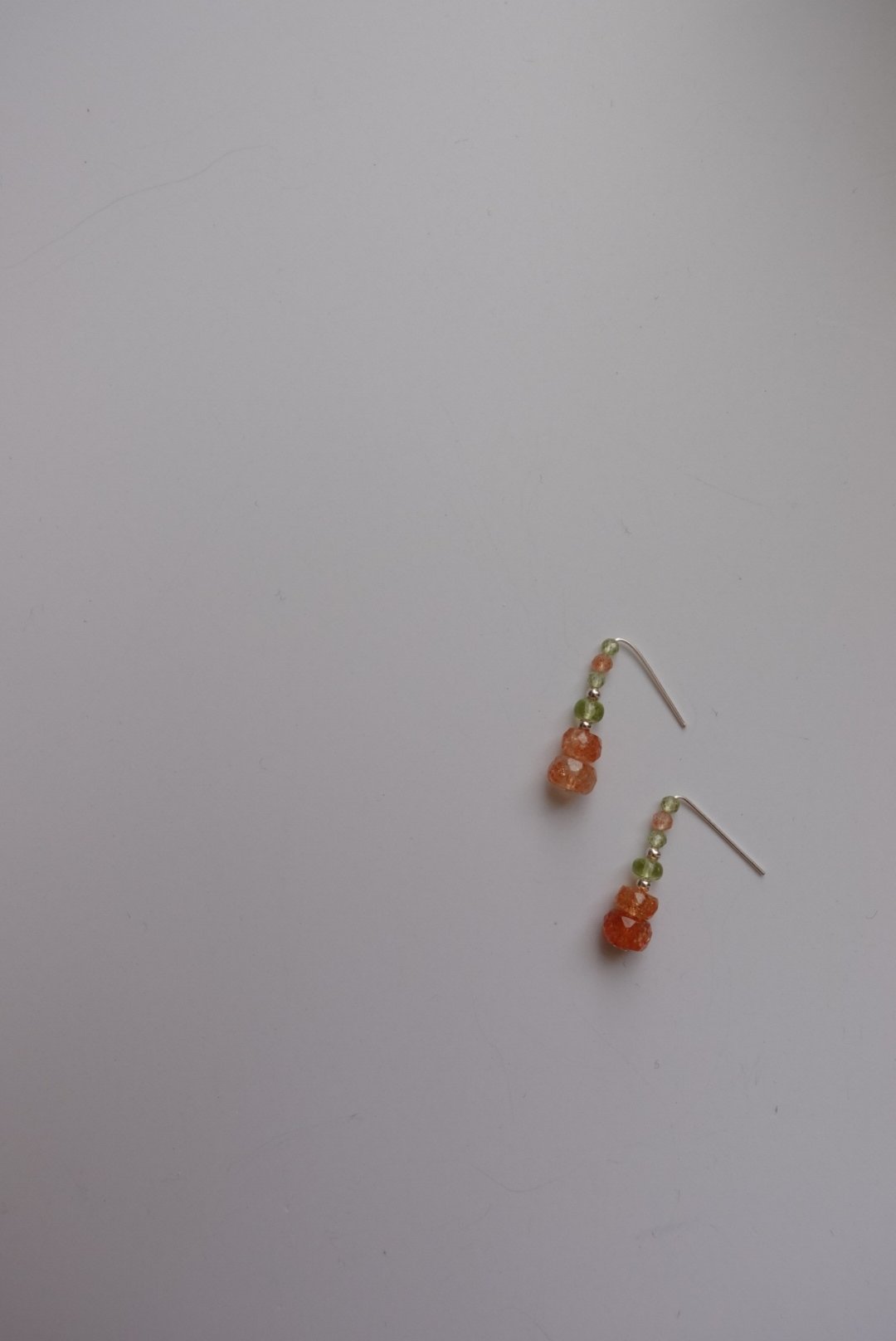 橄欖石太陽石耳環 S925