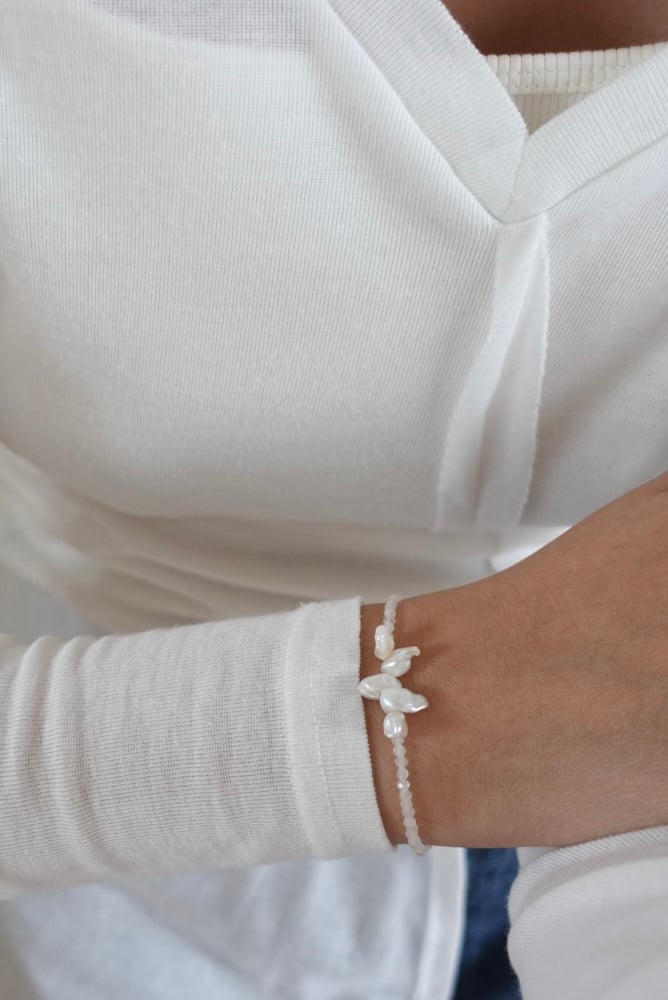 花瓣珍珠月光石手鍊 S925