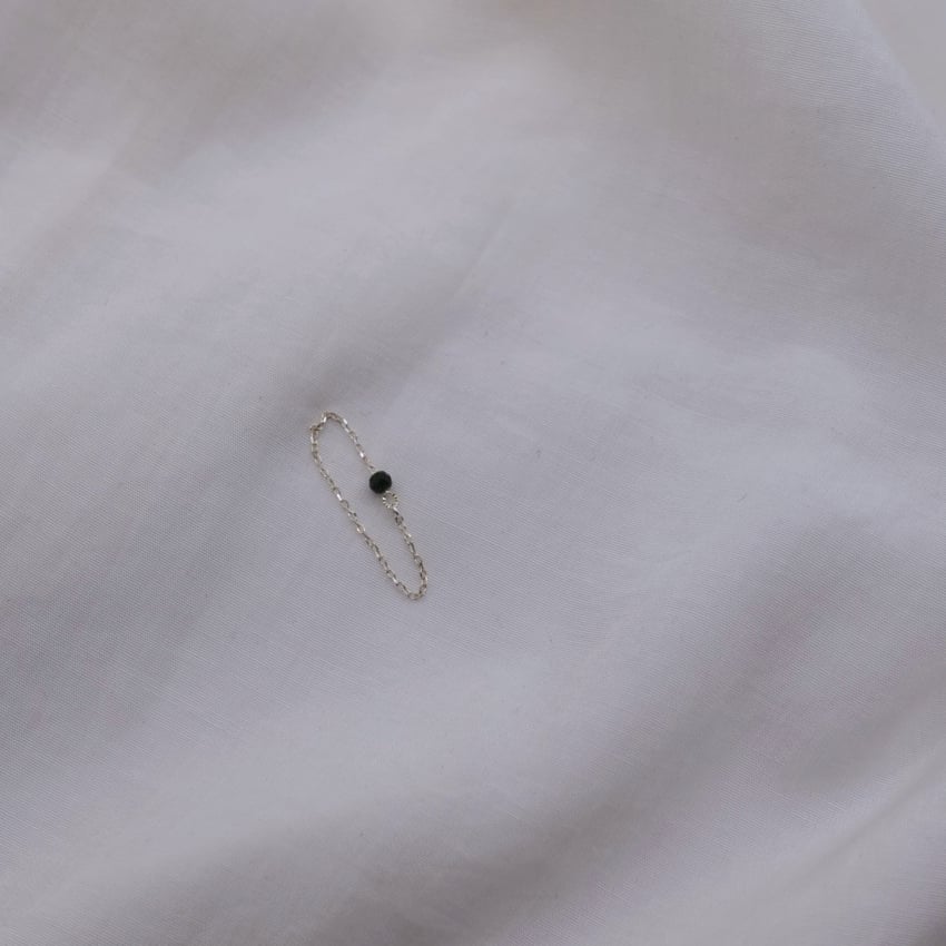 單顆綠砂石波光鏈戒 S925