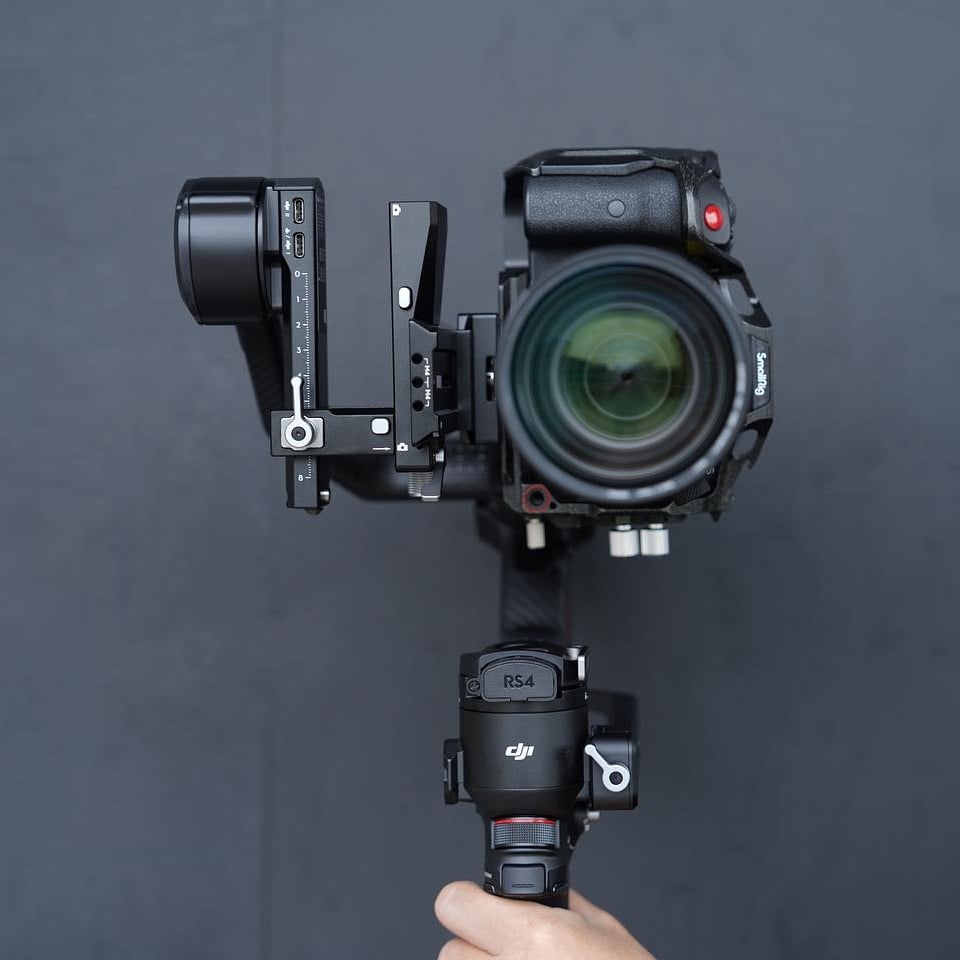 鏡花園【DJI RS4 PRO 三軸穩定器 ⁡】