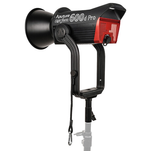 APUTURE LS 600D Pro 聚光燈