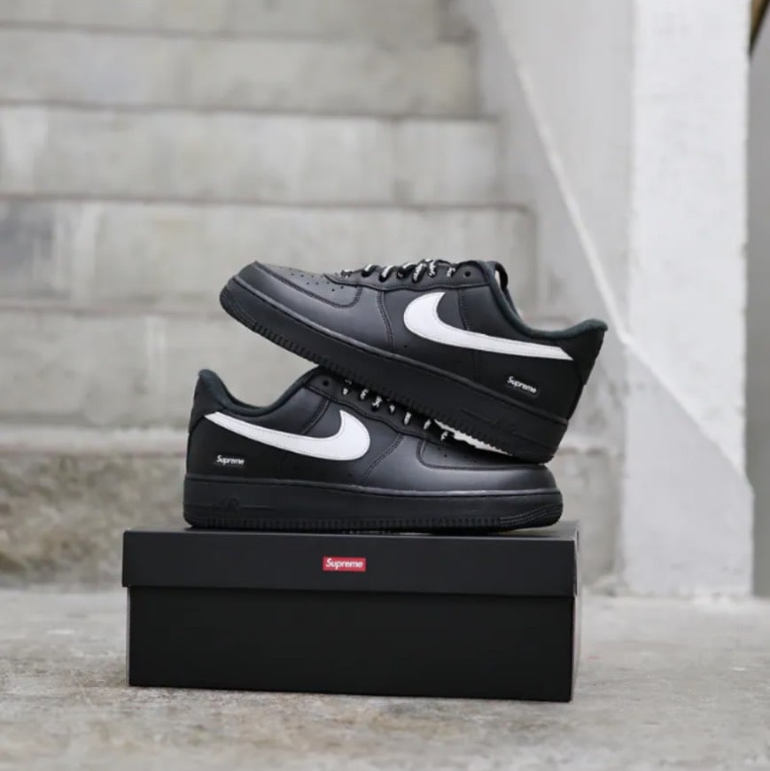 【爆款!限時接單】Supreme x Nike AIR FORCE 1 2025 25FW 聯名 黑 低筒 復古休閒鞋｜ CU9225-002