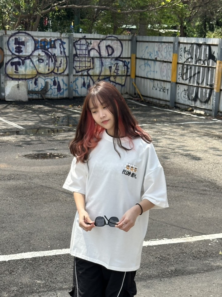 【可愛爆棚現貨】PLUS HIYA發泡彩虹花短T