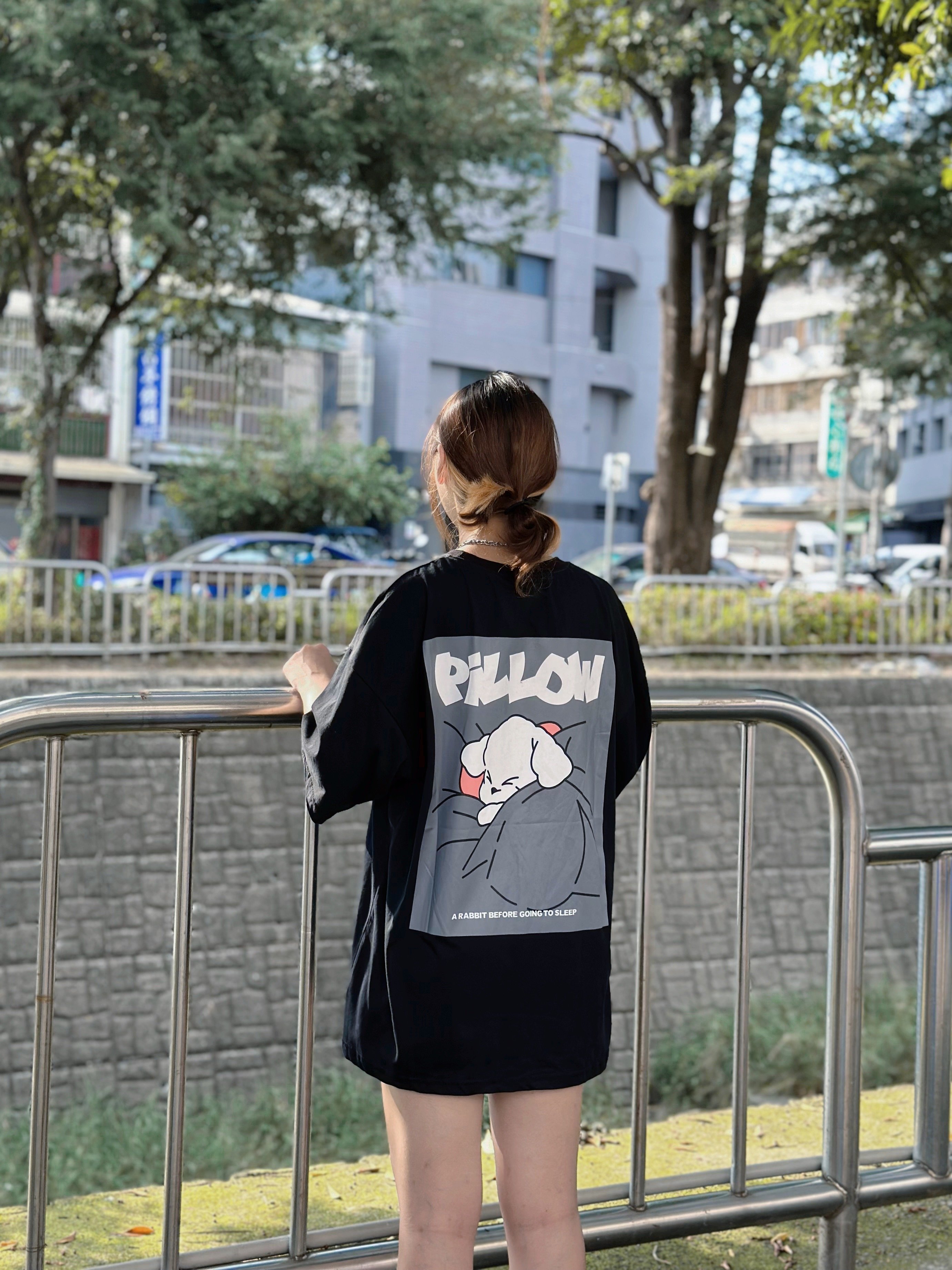 【現貨】PiLLOW 睡覺狗印花短T