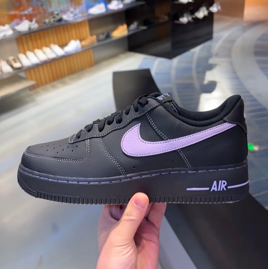 【預購】Nike Air Force 1 黑紫 反車縫線 黑紫武士｜HQ2037-001
