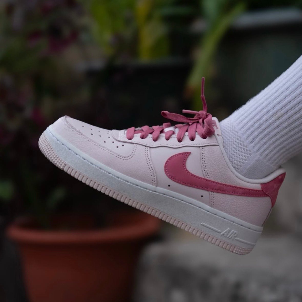 【限量!💟情人節限定】NIKE AIR FORCE 1 'Valentine's Day' 漸層粉｜IO8755-600
