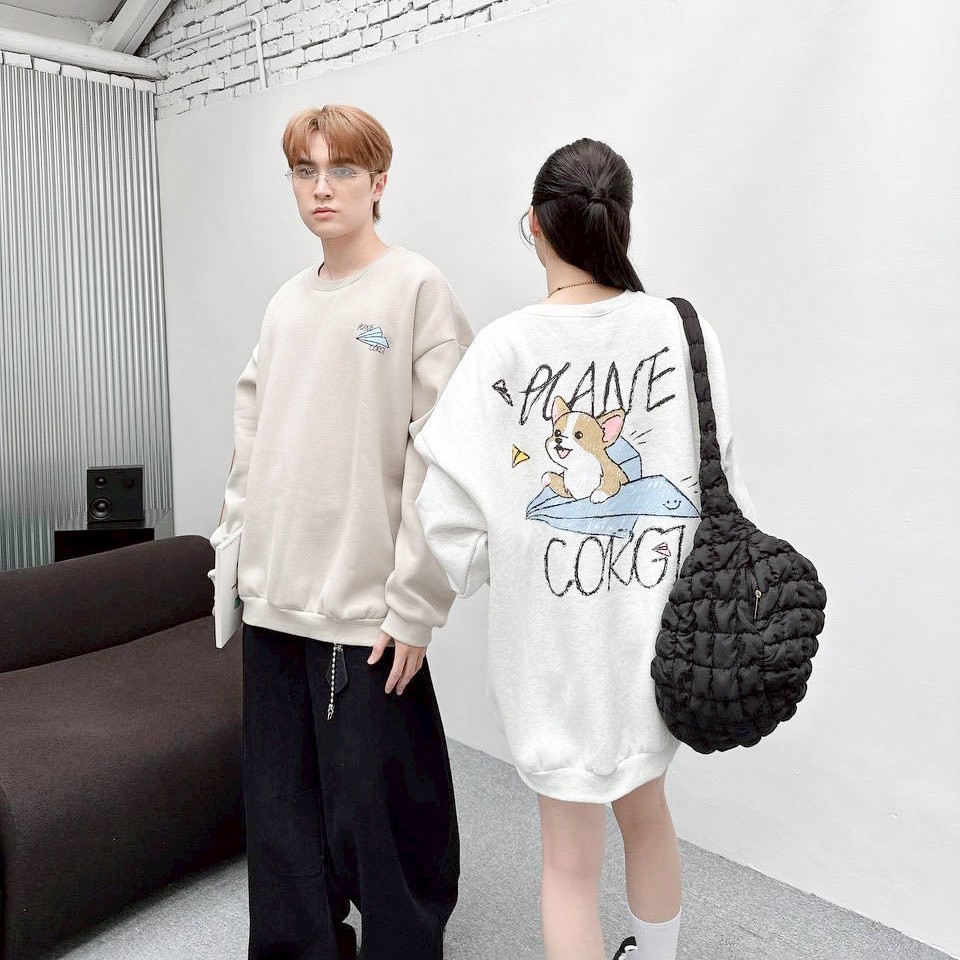 【現貨】紙飛機柯基插畫大學T