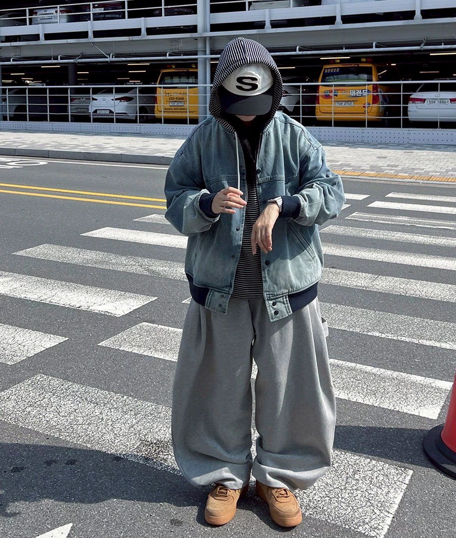 【現貨】廓型仿舊牛仔棒球夾克外套