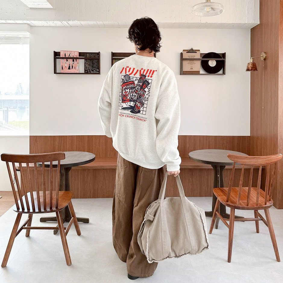 【現貨】日文零食刺繡印花大學T