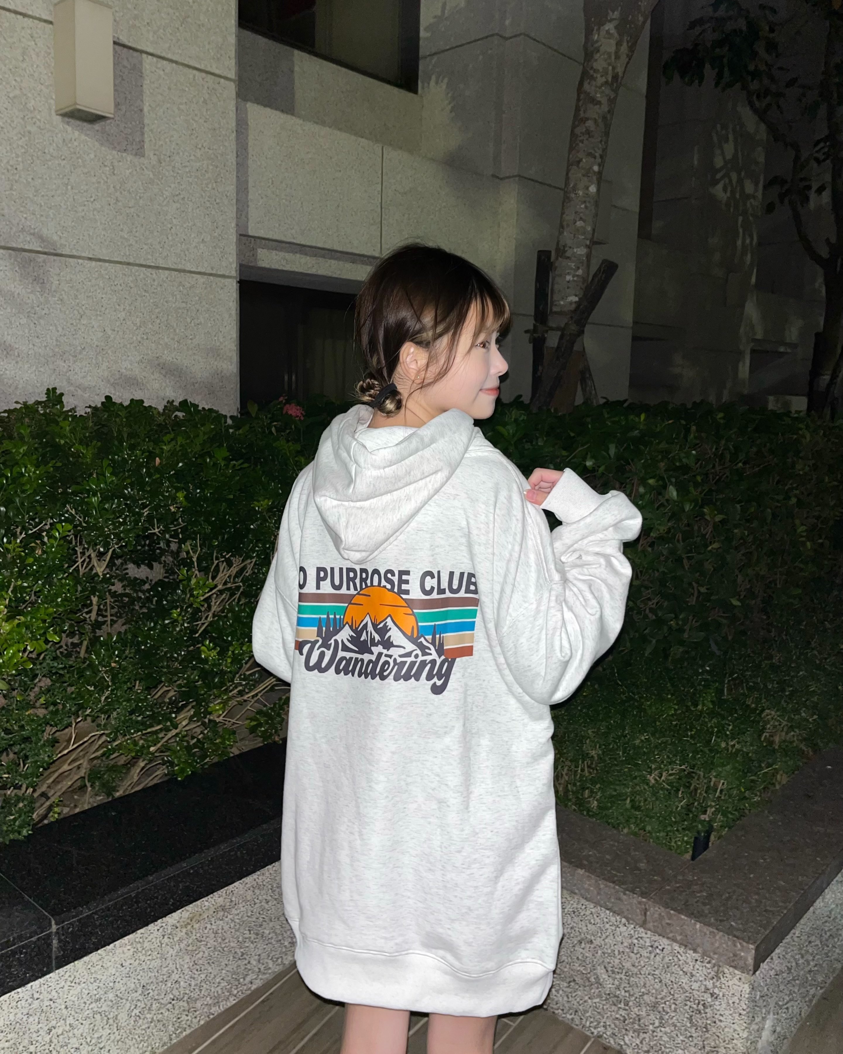 【現貨】日出山脈牛奶絨帽T