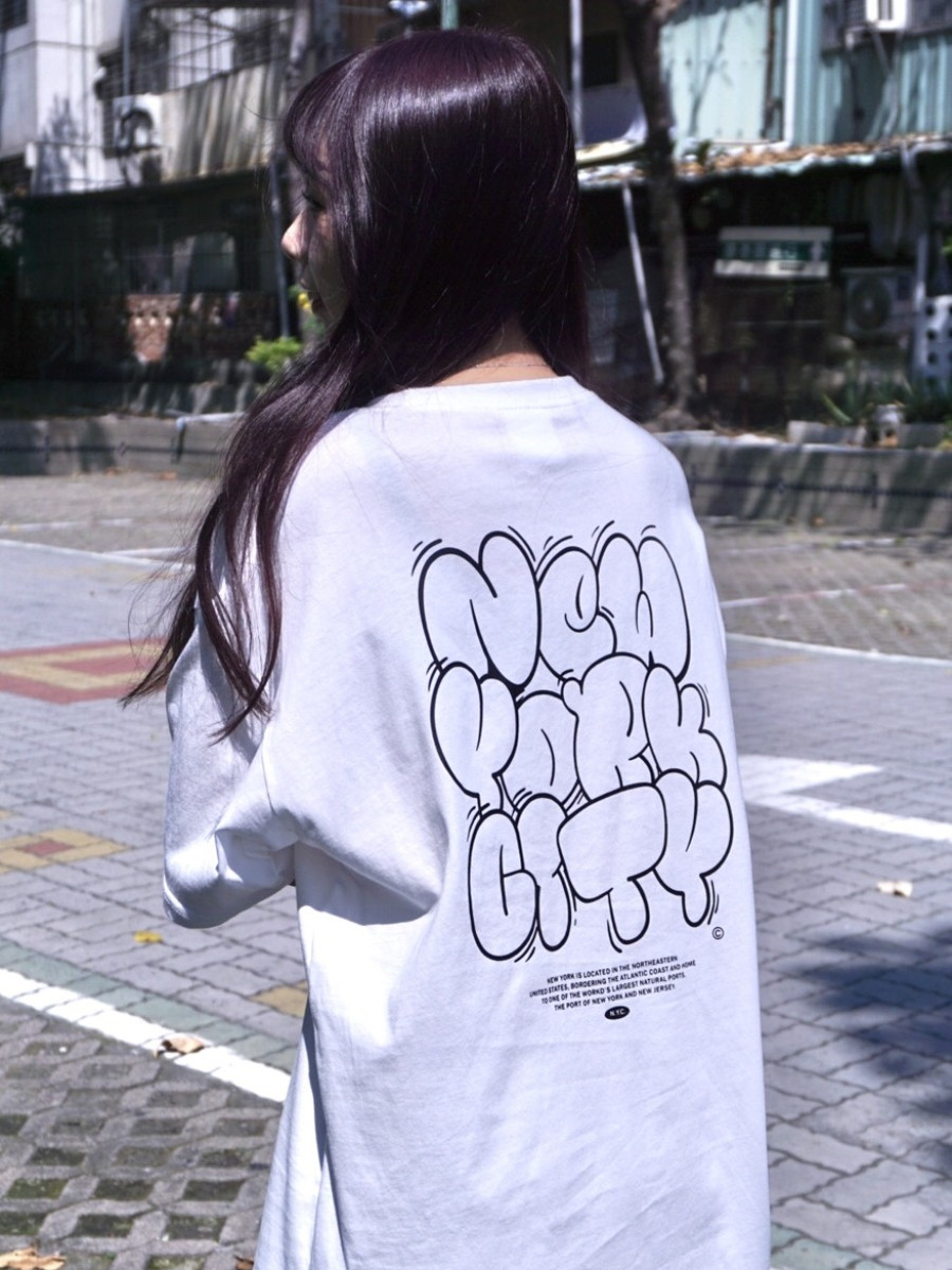 【現貨】NEW YORK CITY泡泡簍空英文字短T