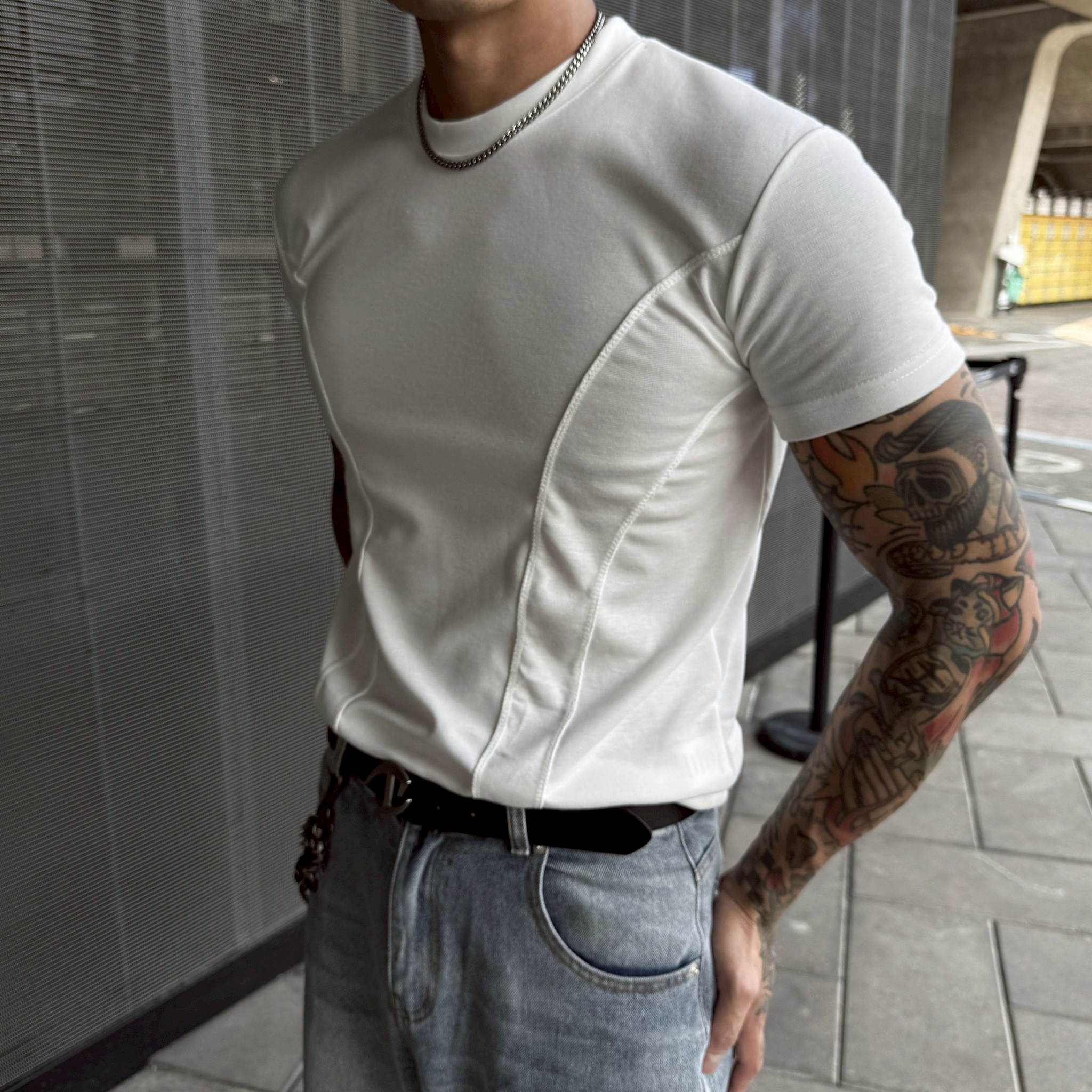 【質感必入】雙車線修身質感合身短T