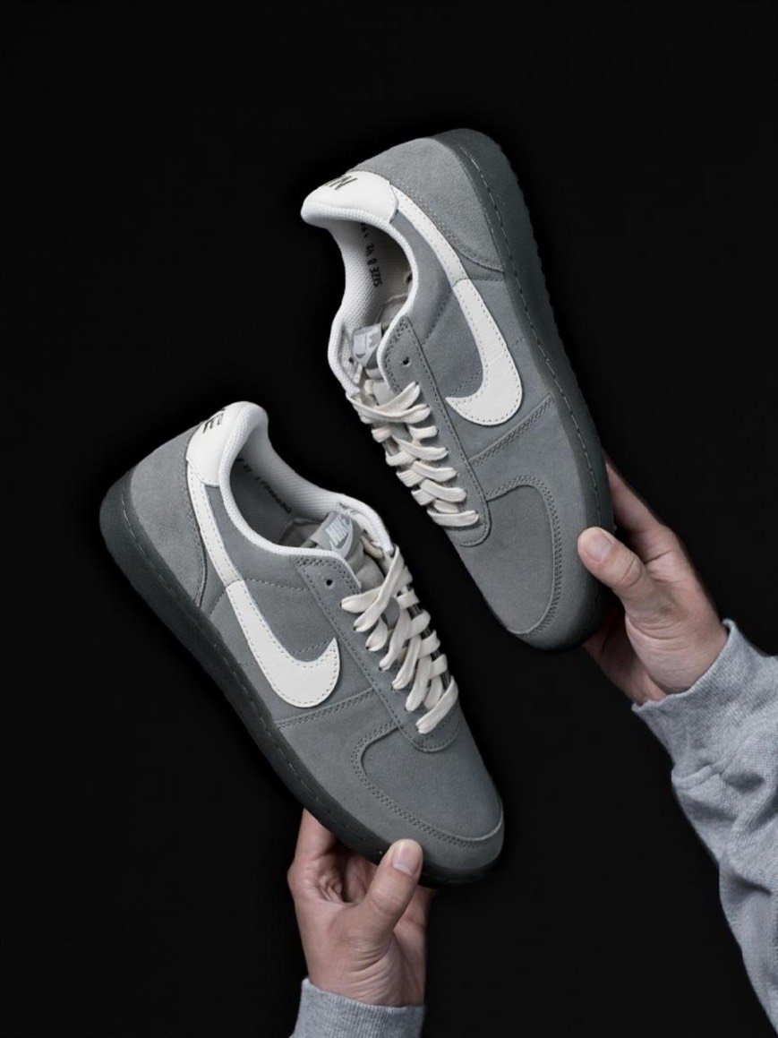 【國外折扣連線!】NIKE FIELD GENERAL 高級灰 水泥灰 米色麂皮德訓鞋男鞋｜IF0666-300