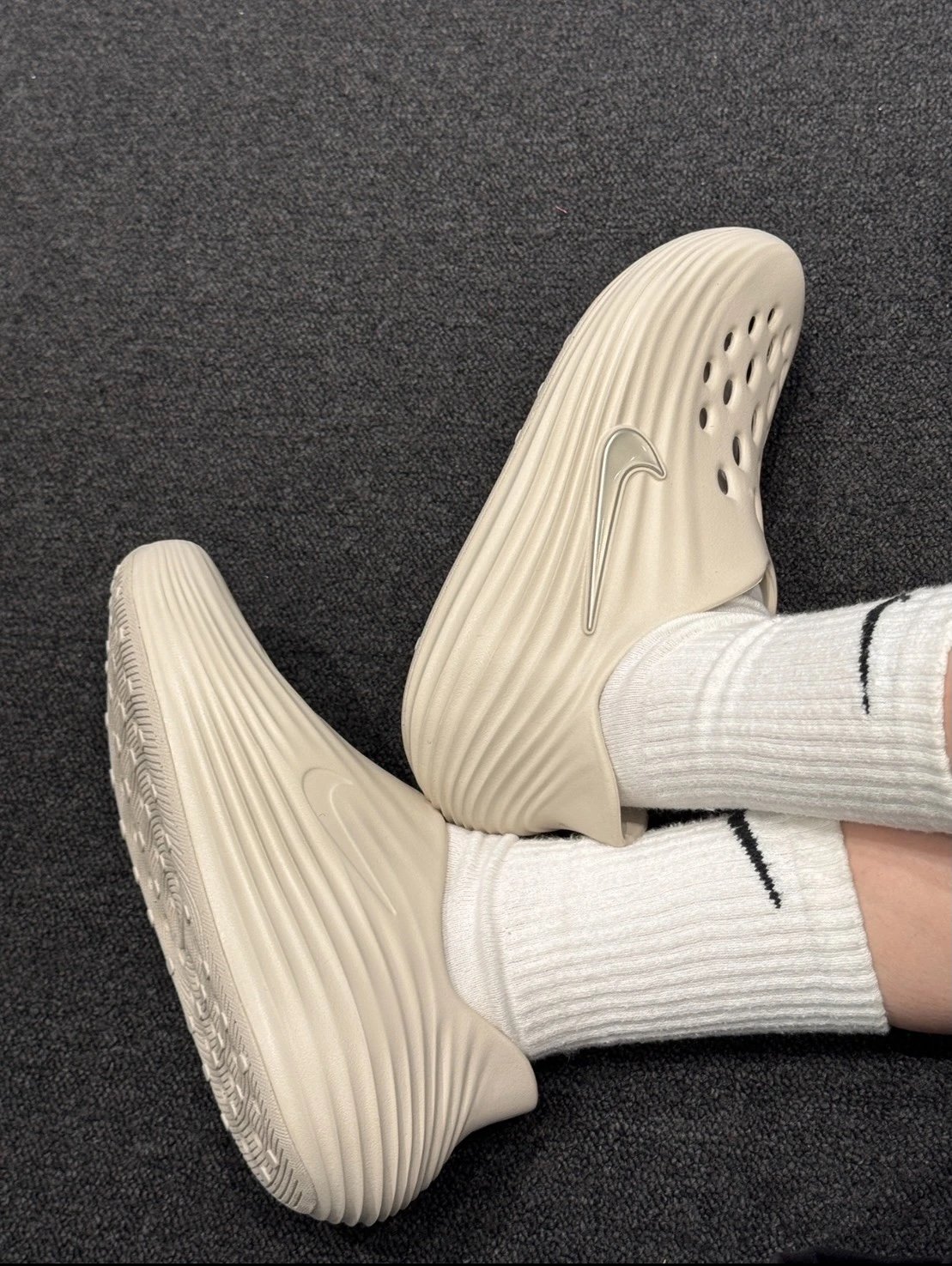 【現貨】NIKE React x Rejuven8 洞洞鞋｜HV5060-100  HV5060-001