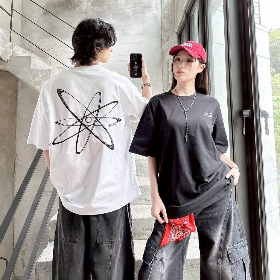 【現貨】concept design刺繡行星圖形短T