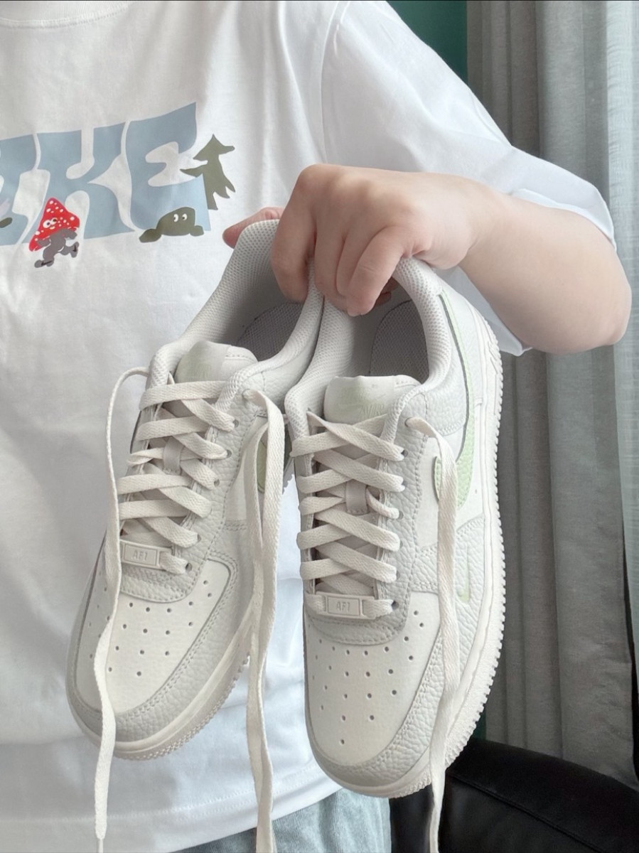 【爆款】Nike Air Force 1 煙霧青提 抹茶灰綠 女款｜IB3881-001