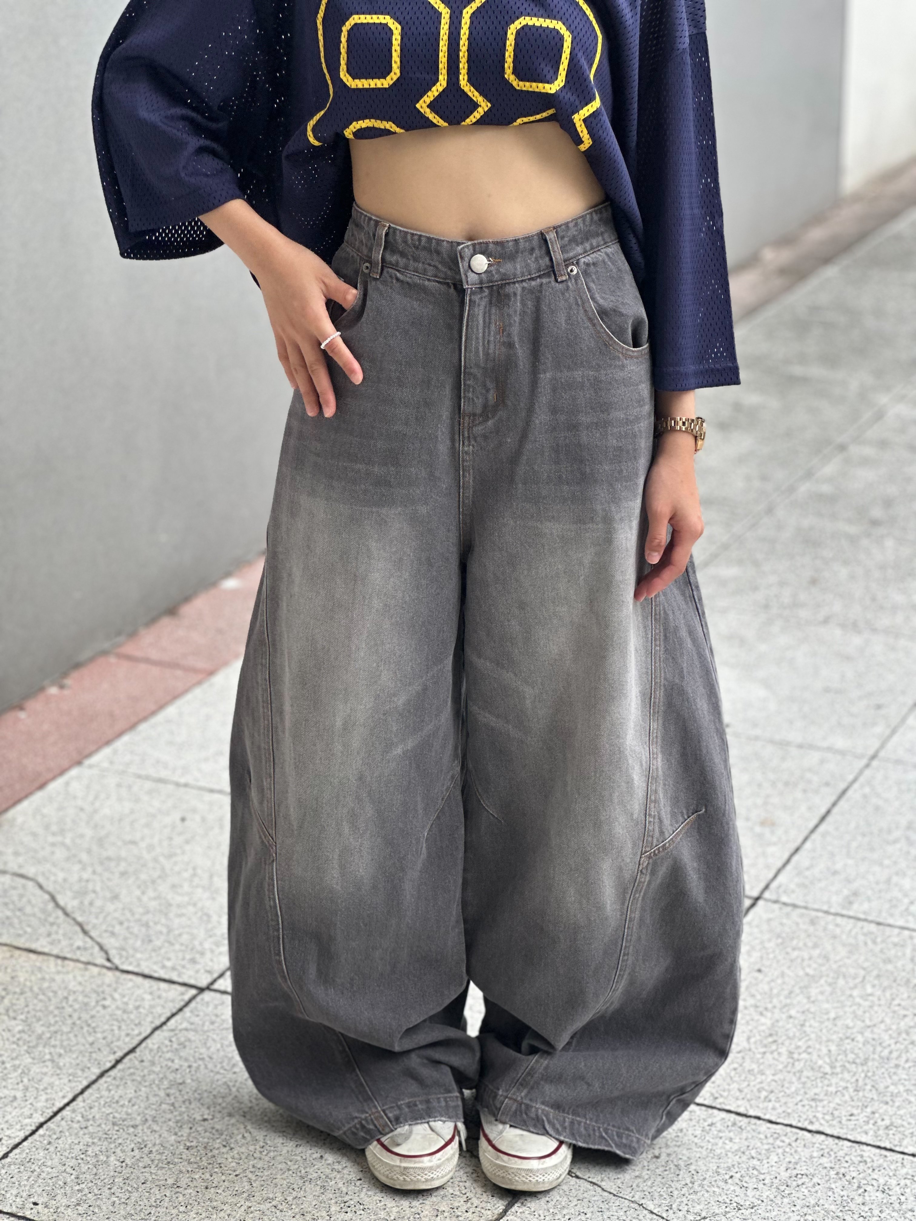 【現貨】街頭煙痕落地彎刀褲