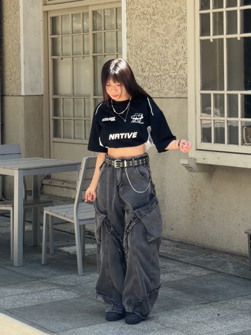 【街頭狠貨】層次抽鬚毛邊寬褲