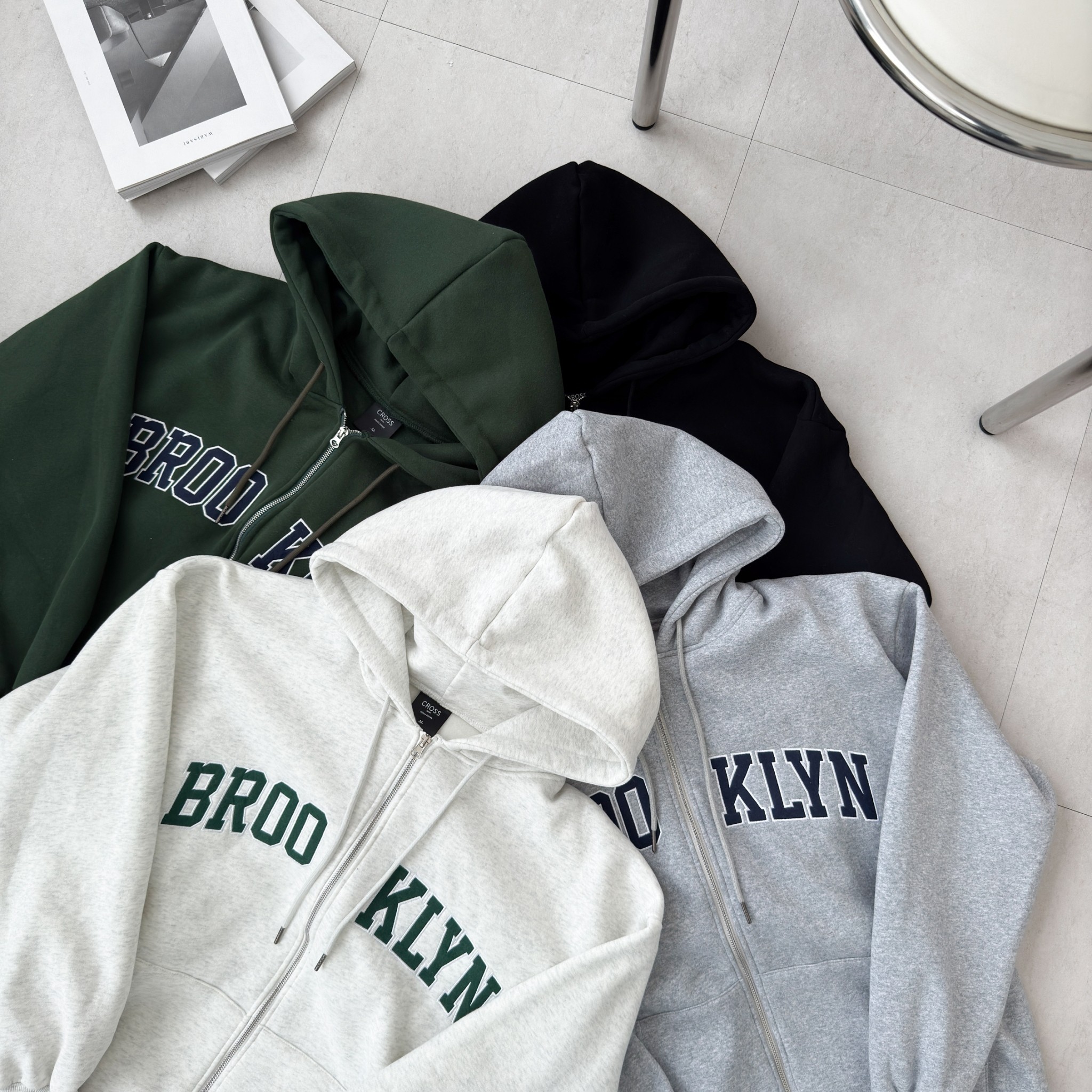 【現貨】BROOKLYN 英字刺繡連帽外套