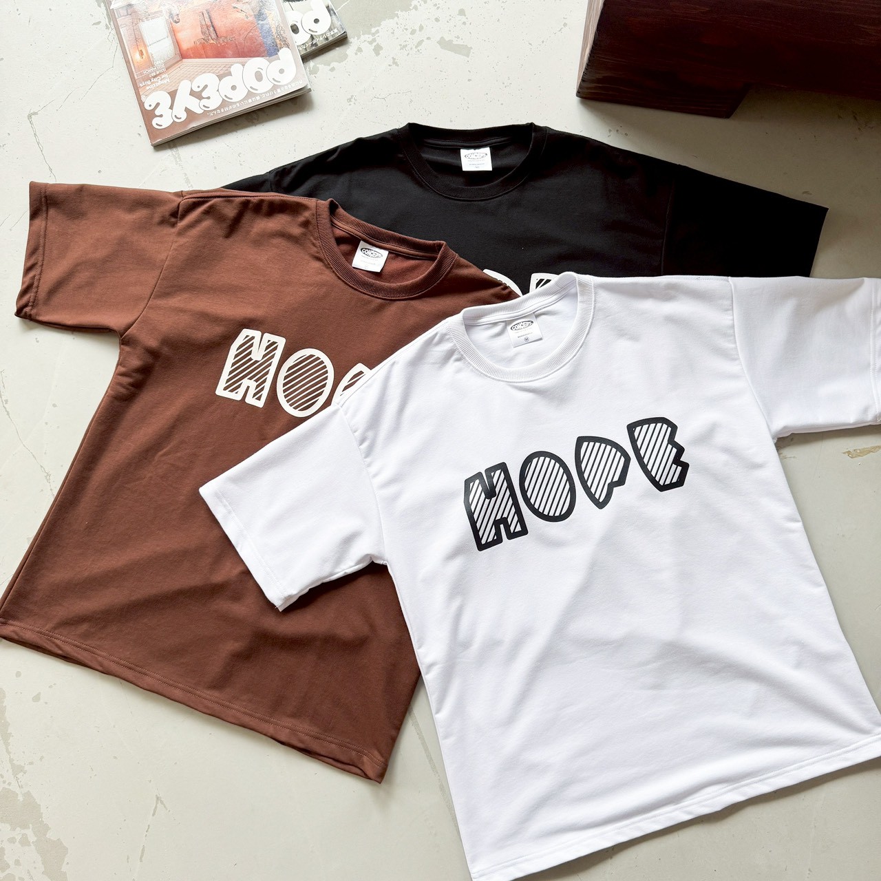 【現貨】HOPE斜紋字印花短T