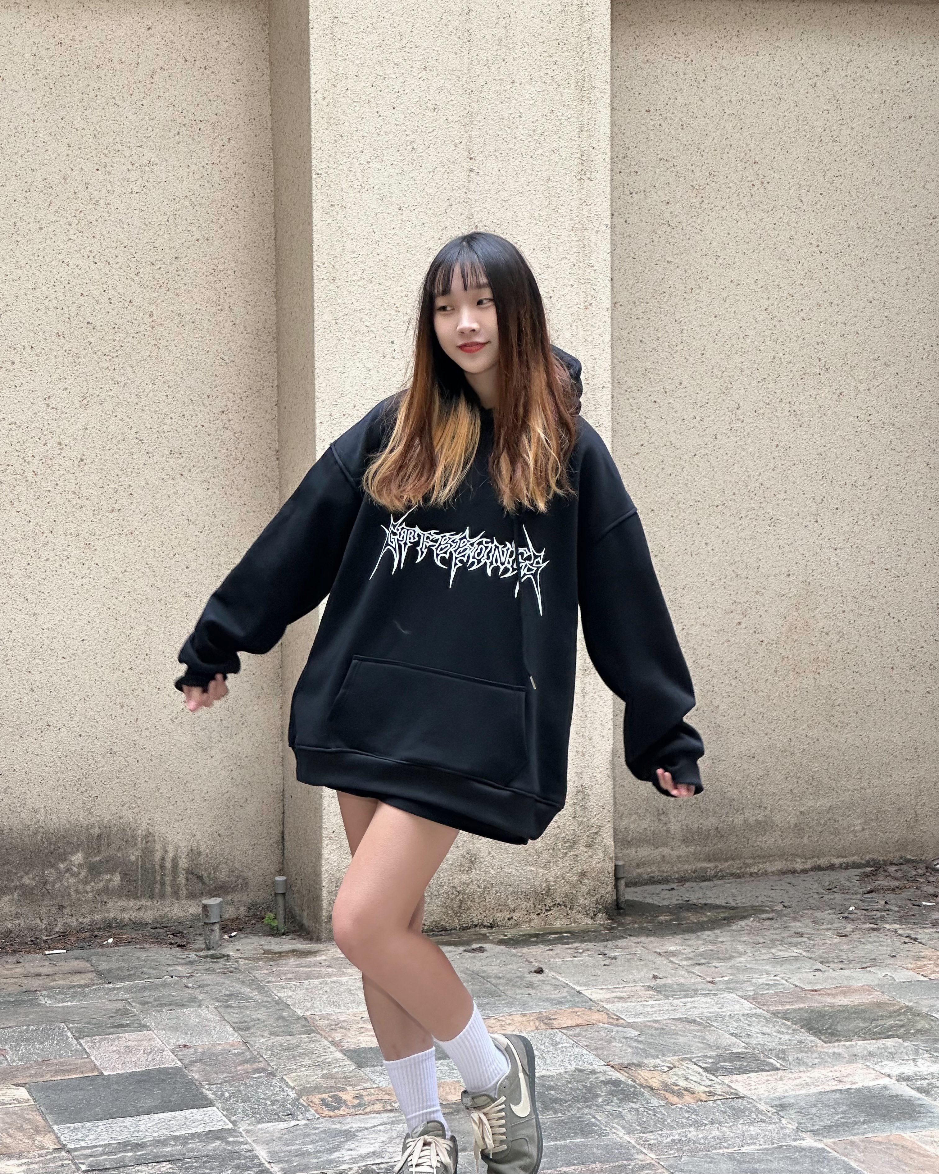 【超殺爆款現貨!!】荊棘序章牛奶絨帽T