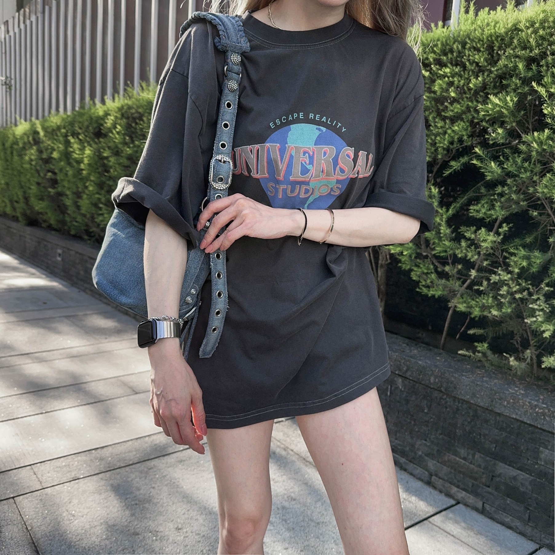 【現貨】個性街頭重磅英文短T質感水洗地球寬版短T