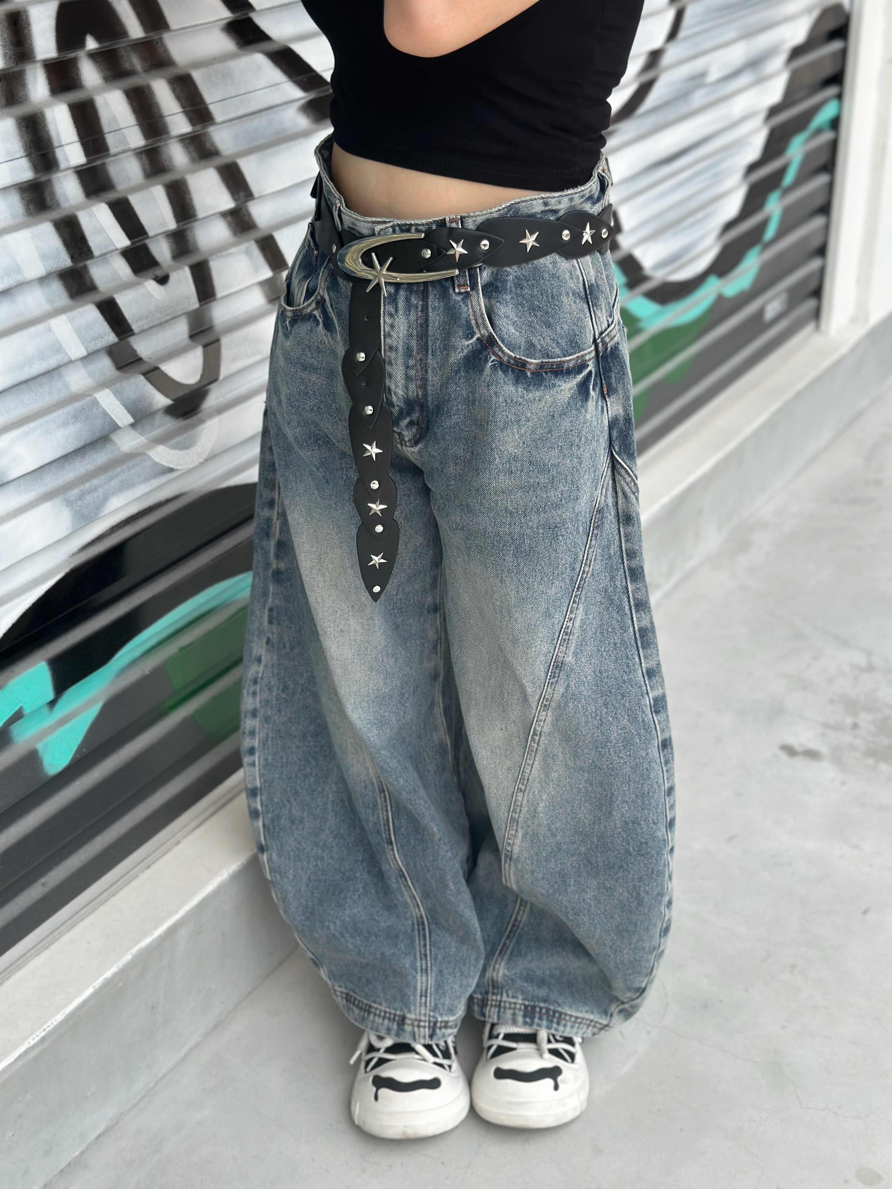 【新手也能輕鬆駕馭】牛仔刷色彎刀褲