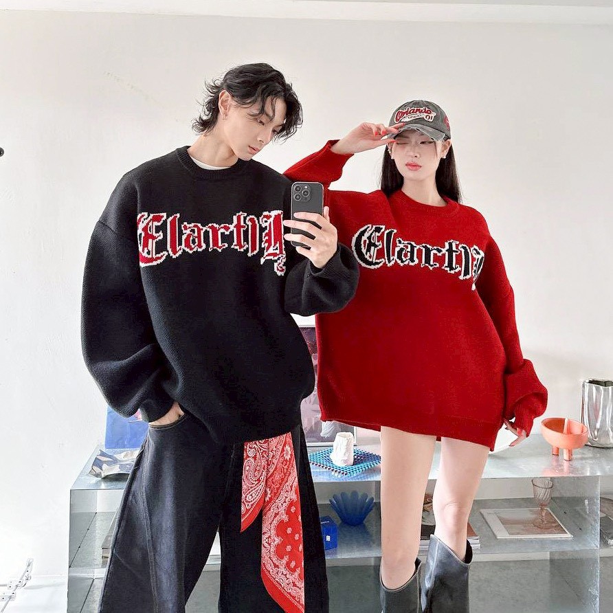 【現貨】哥德字撞色毛衣