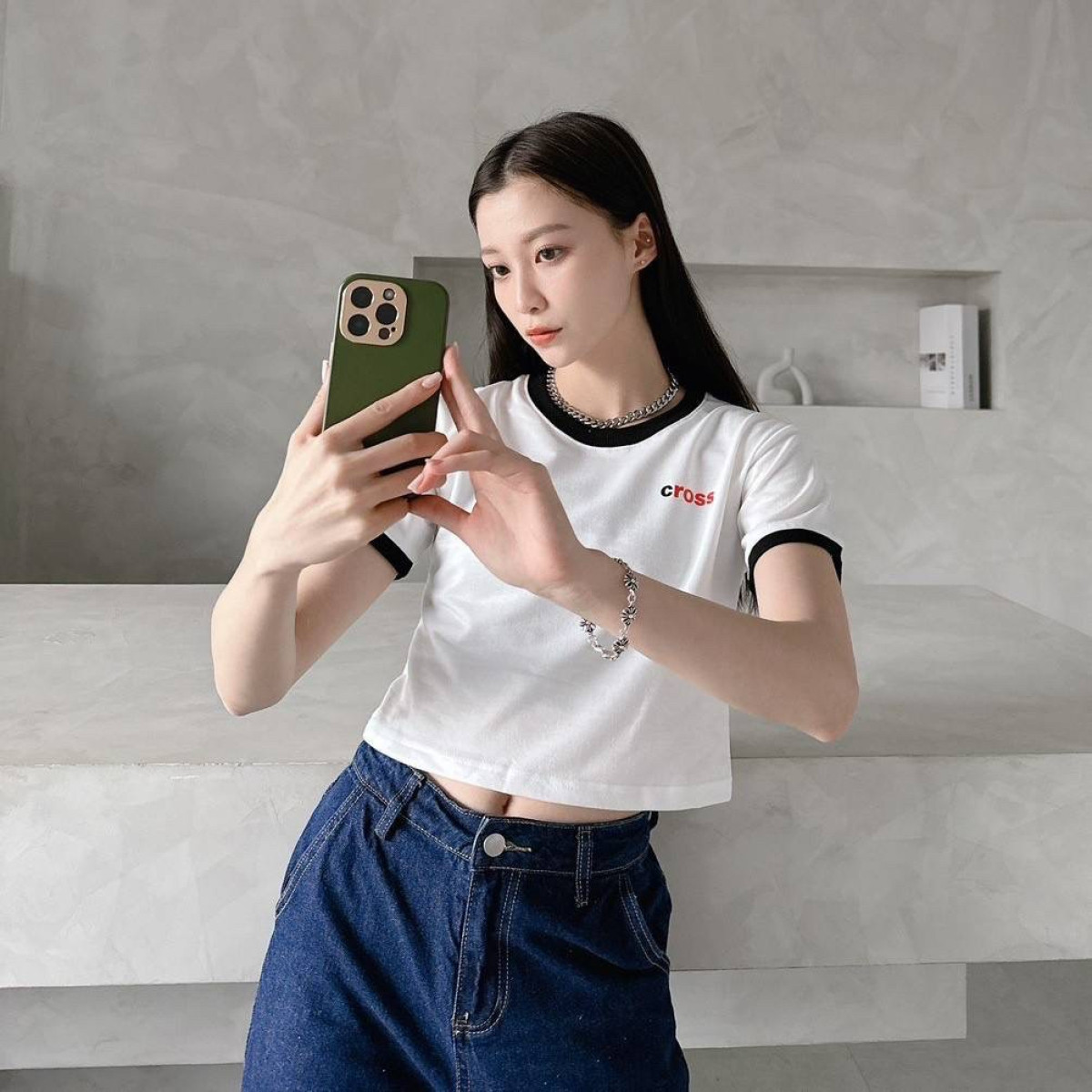 【現貨】撞色巧克力醬短版上衣