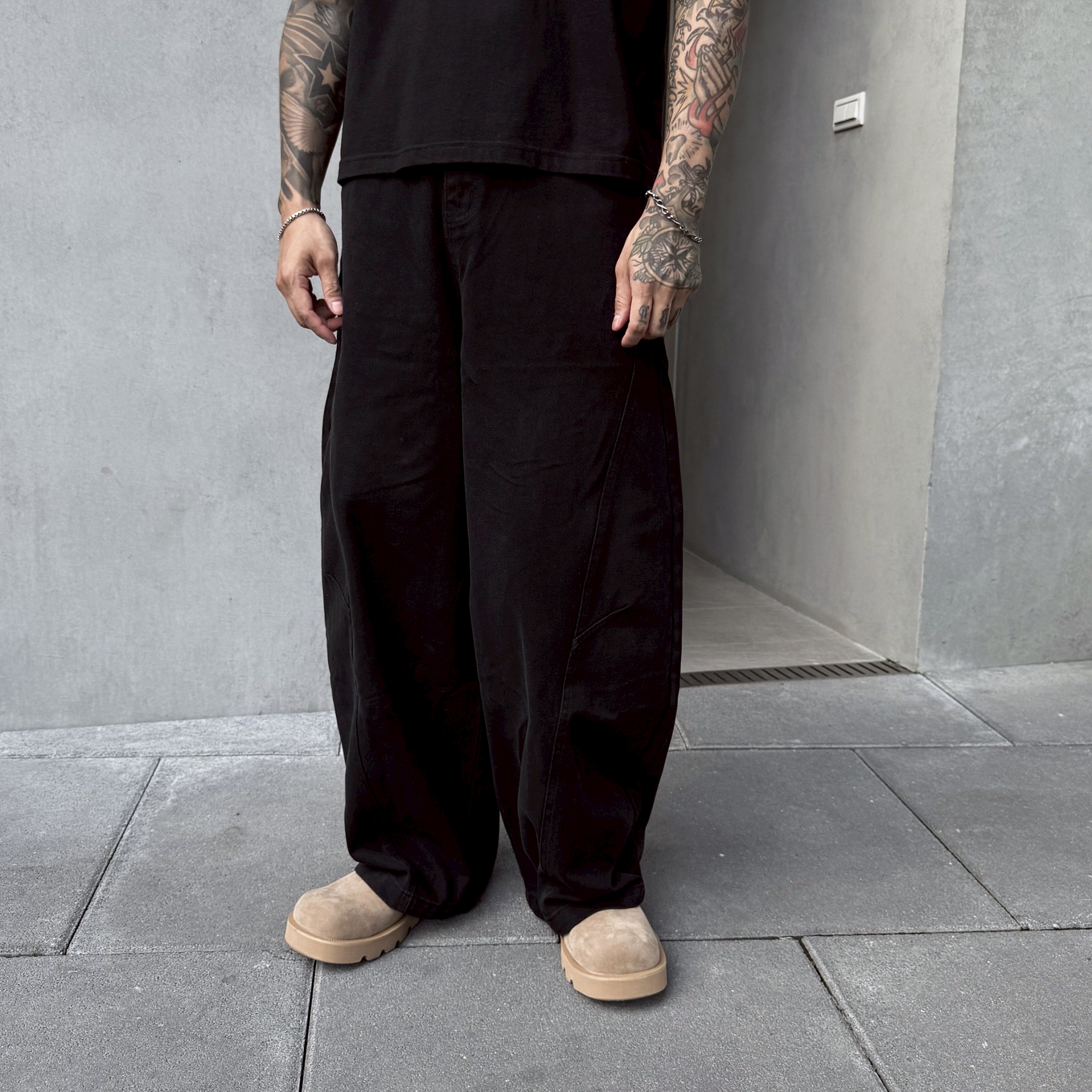 【現貨】百搭彎刀落地褲