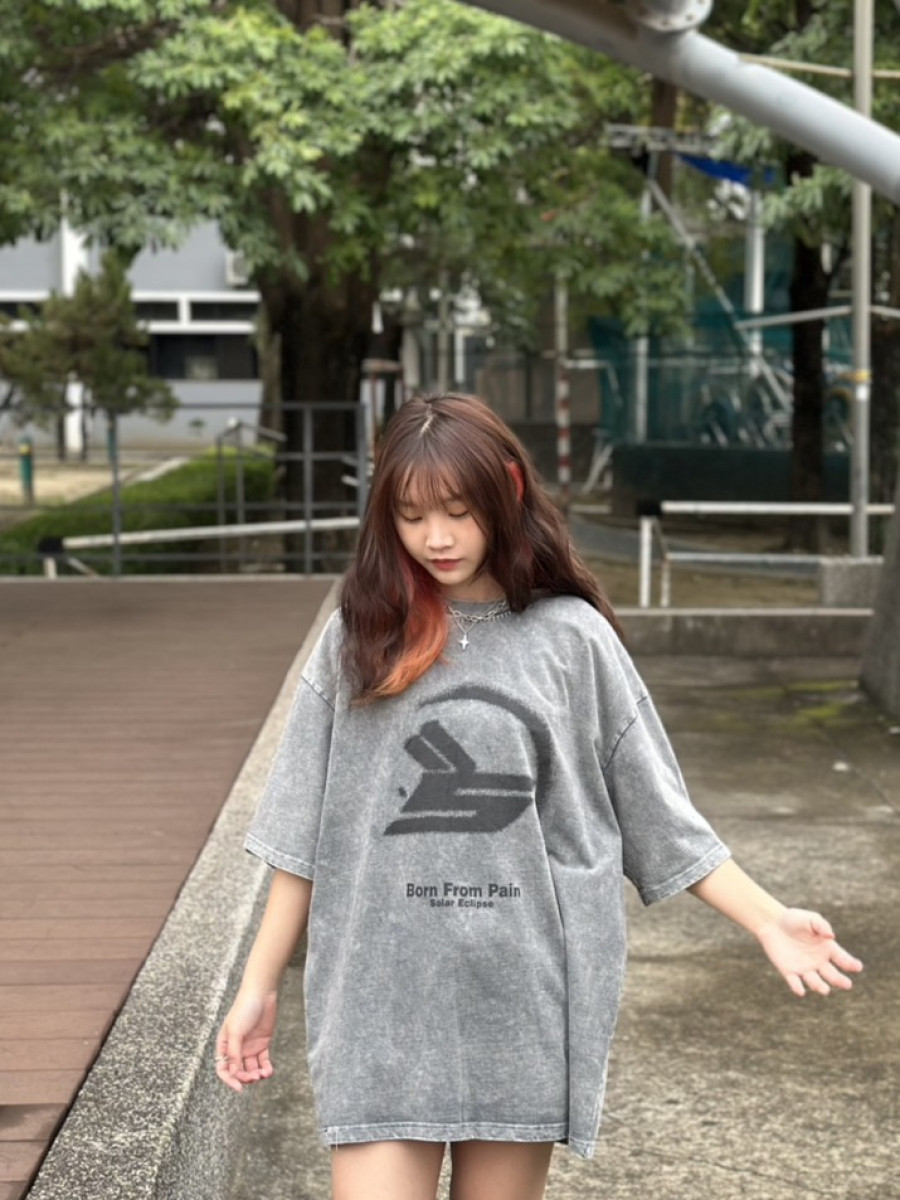 【現貨】BORN FROM PAIN水洗短T