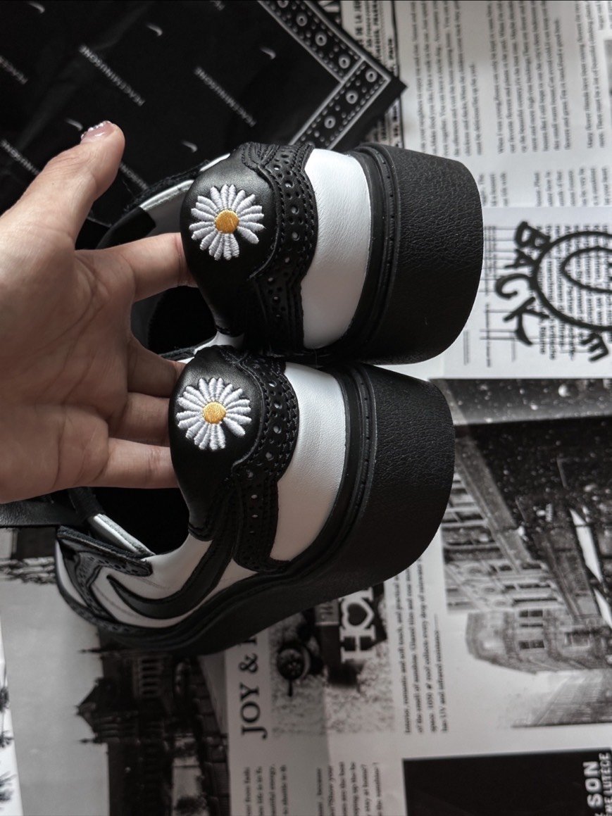 【爆款!現貨】PEACEMINUSONE x Nike KWONDO 1 PANDA GD 白黑熊貓 權志龍雛菊休閒雕花牛津鞋｜DH2482-101