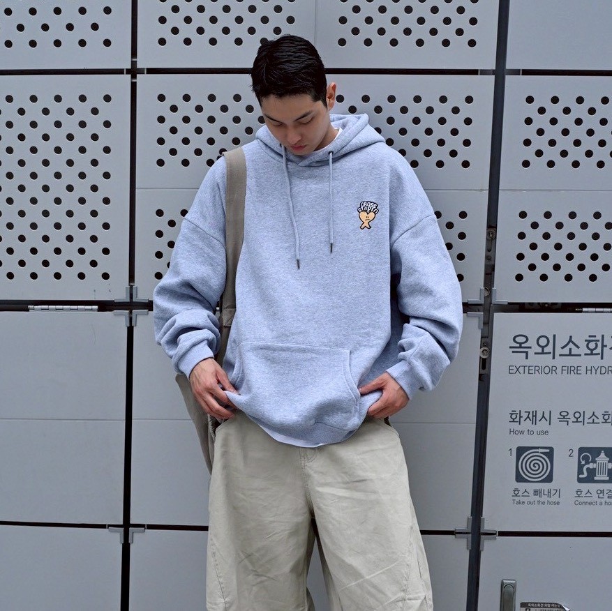 【現貨】CROSS STUDIO刺繡跳色愛心帽T