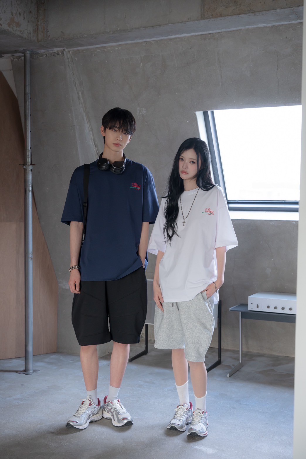 【SORONA® 涼感現貨】PIZZA PARTY 披薩塗鴉印花短T