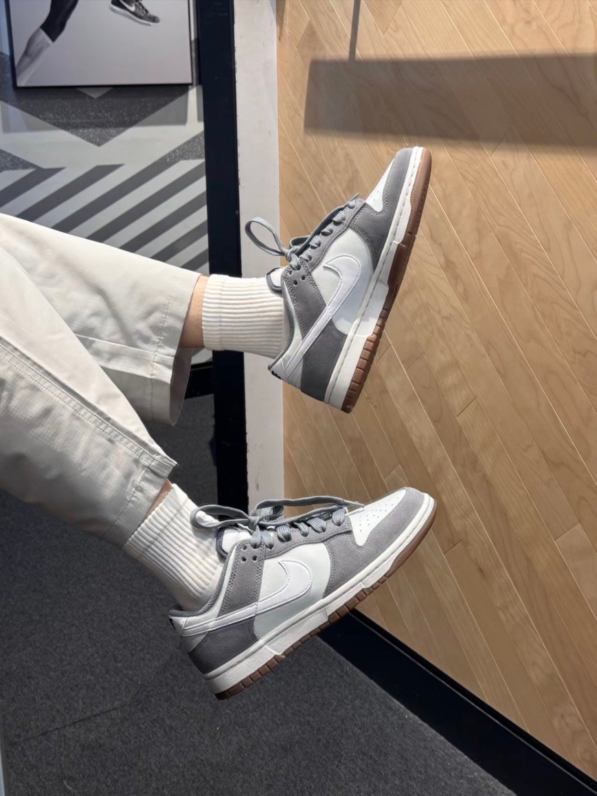 【現貨】NIKE DUNK LOW 麂皮白灰生膠底｜IB6399-001