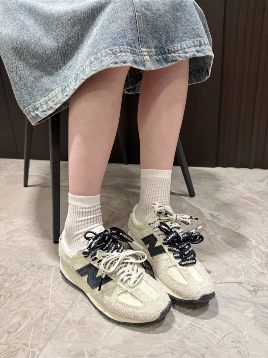 【張員瑛同款!新品】New Balance NB 471 海鹽奶油 白黑 復古休閒鞋｜U471AM