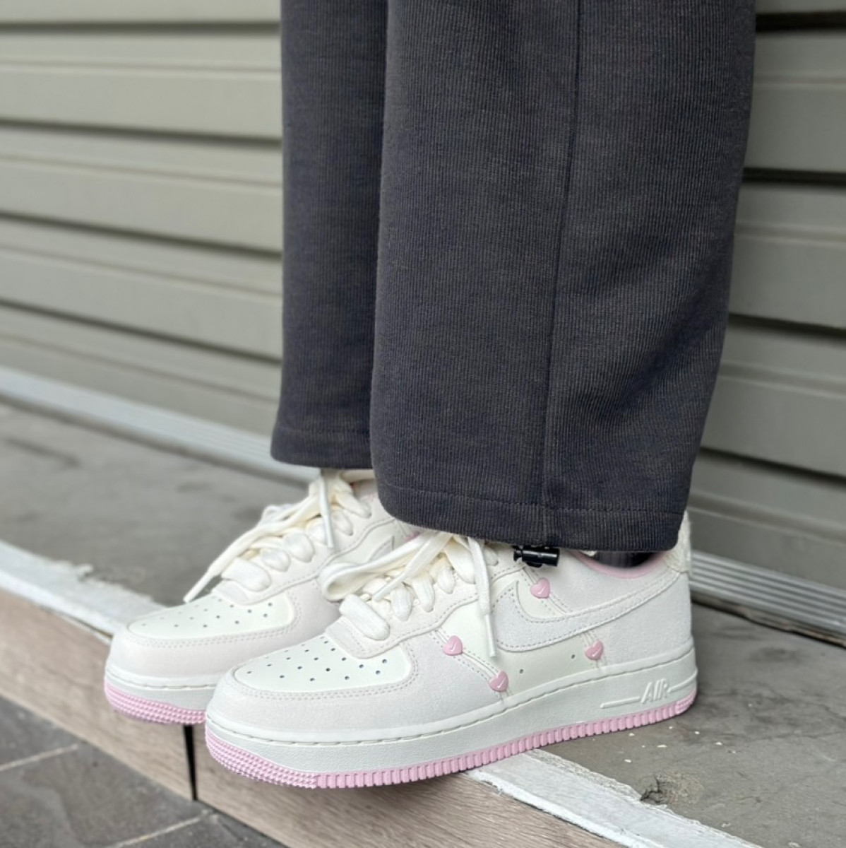 【情人節限定 限量現貨!!!】NIKE AIR FORCE 1 'Valentine's Day'白粉｜HV5992-111