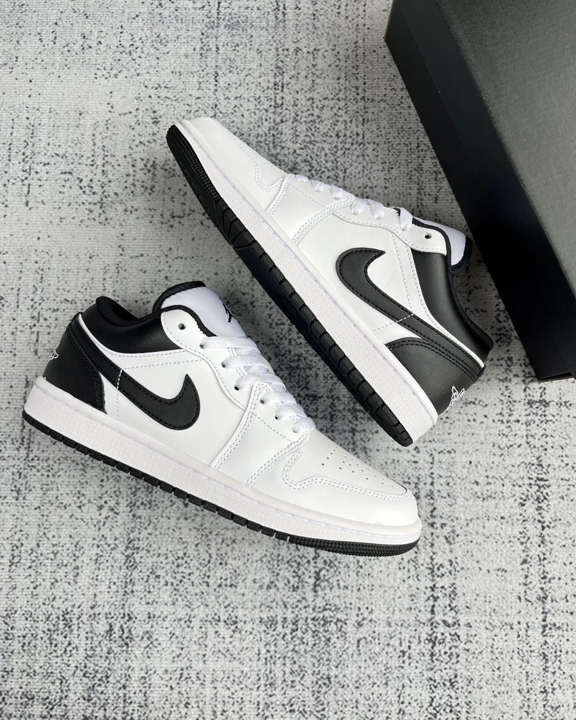 【現貨】NIKE AIR JORDAN 1 LOW 反轉熊貓 陰陽｜553558-132