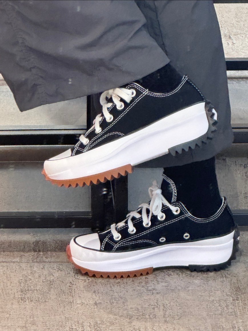 【現貨】Converse Run Star Hike Low 男女黑低筒平民版鋸齒厚底休閒鞋｜168816C