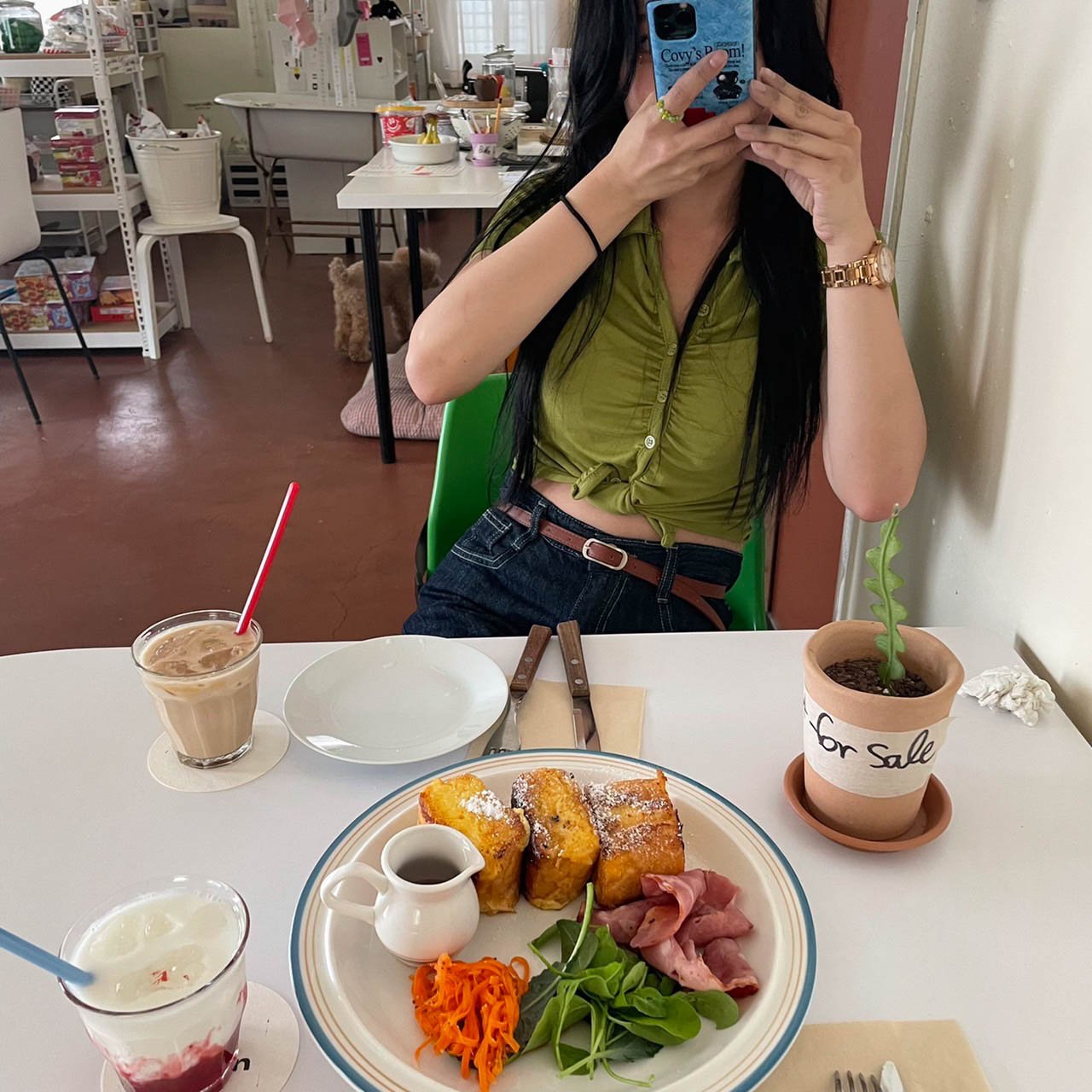 新沙洞小姐姐 抓皺日常 排釦開衫