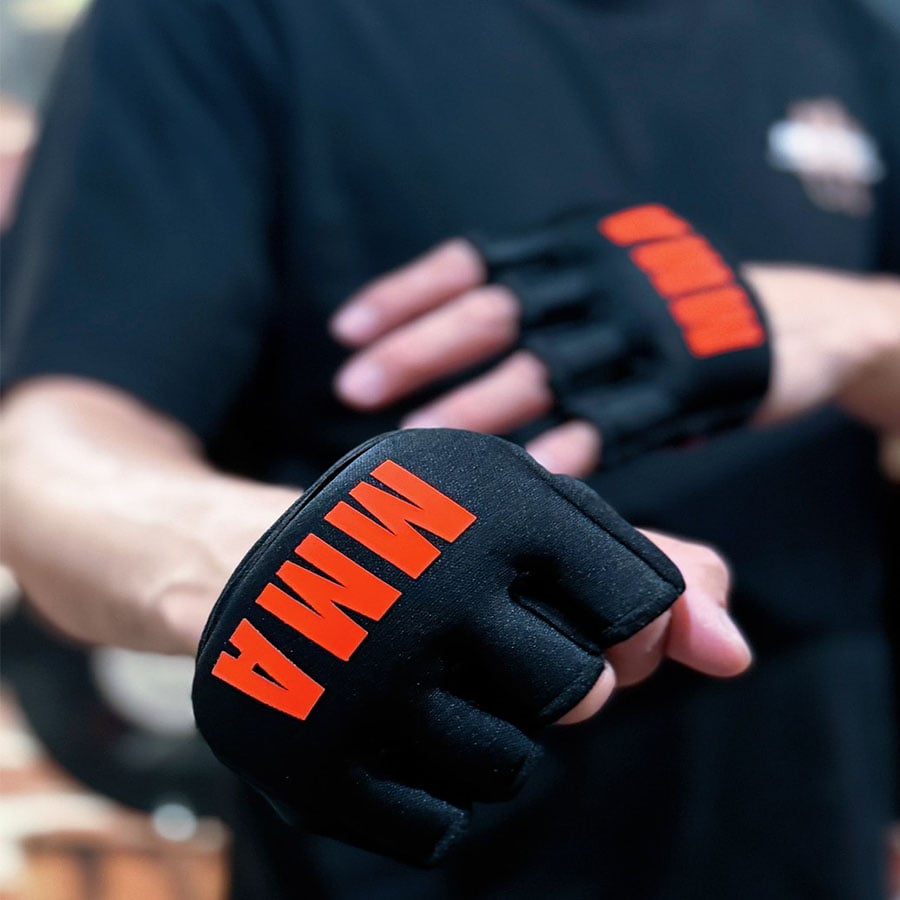 ~子甄彣璟~MMA 拳擊 凝膠拳擊手套 凝膠手套 半指拳套 護手布 拳鋒 護拳鋒 拳擊 護手套 護指拳峰 拳鋒套 