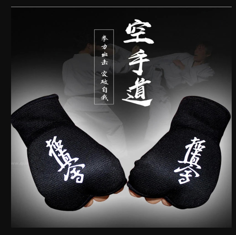 ~子甄彣璟~極真會手套 空手道 拳套 護具 透氣 露指 分指手套 散打 搏擊格鬥 拳擊 武術 泰拳 跆拳道護手