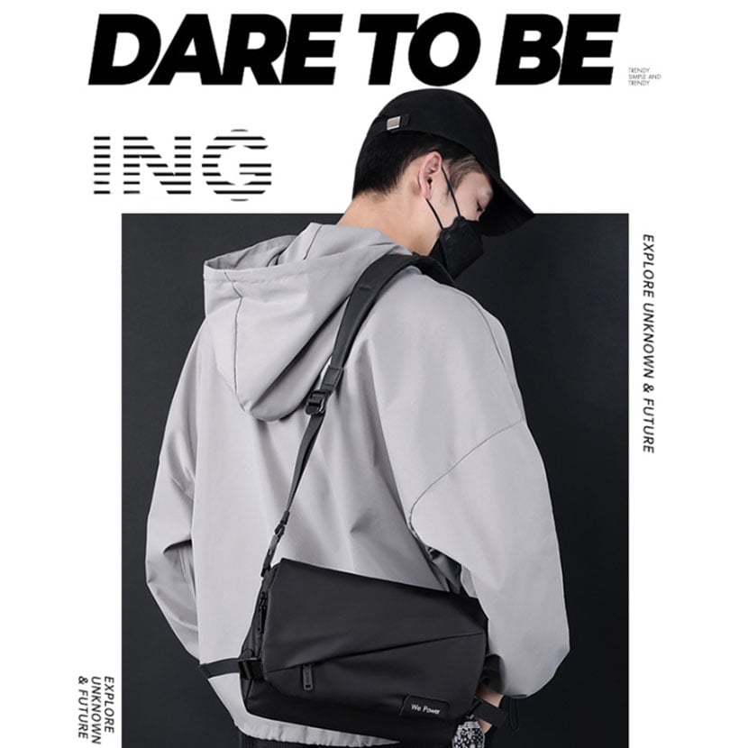 ~子甄彣璟~側背包1100-31 郵差包 多功能大容量 斜背包 斜挎包 旅行包 防潑水 背包 錢包 單肩包 側肩包