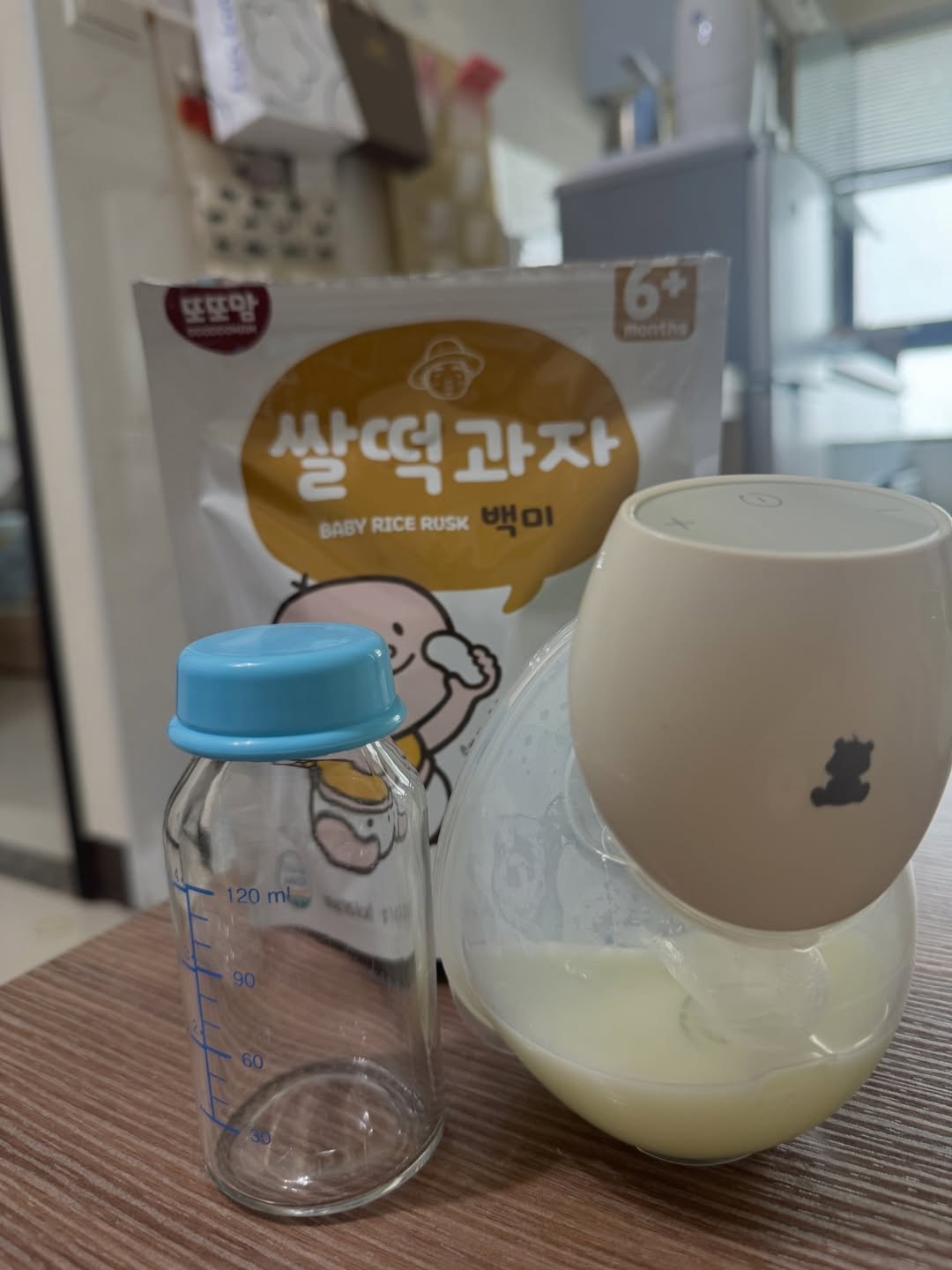 小程董出生半年啦～ 懷孕時有朋友說可以先準備適合擠乳器