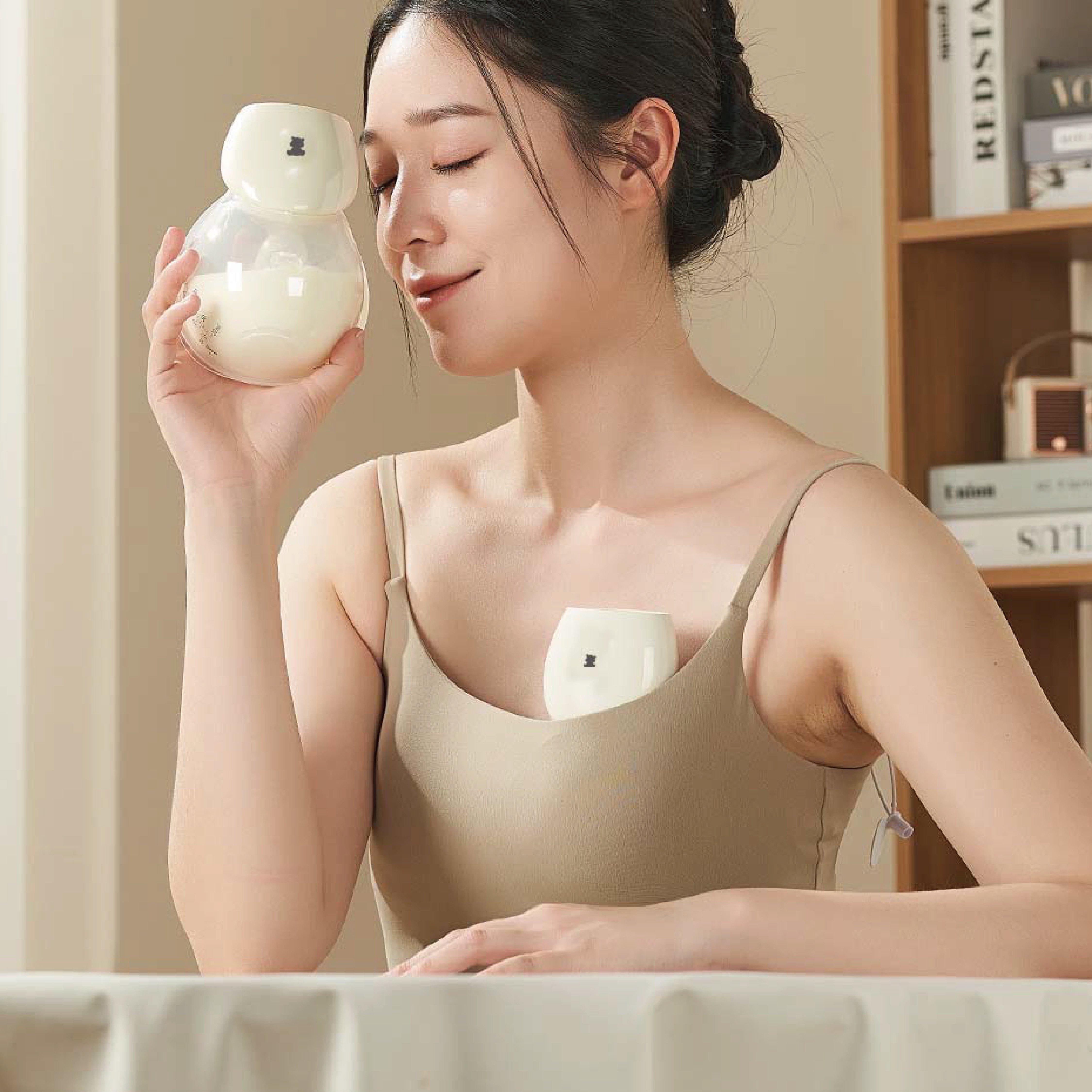 【SnowBear 小白熊】智允穿戴式電動吸乳器(免手持)