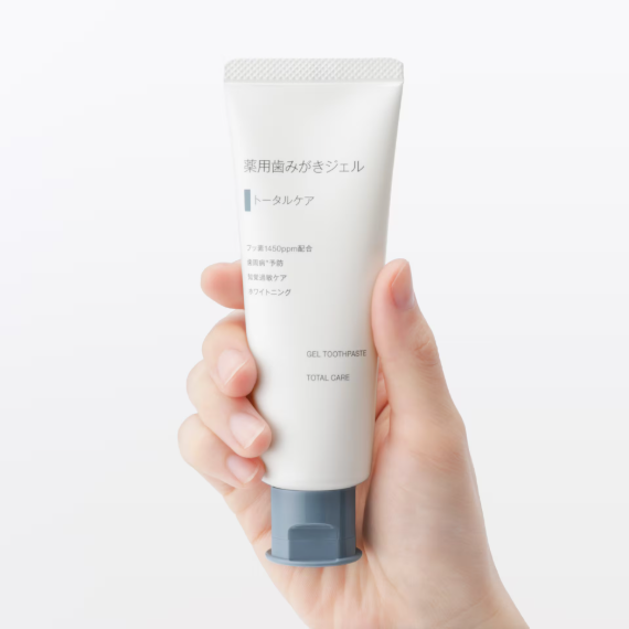 【 MUJI  】藥用全效護理牙膏凝膠（100g 條裝）